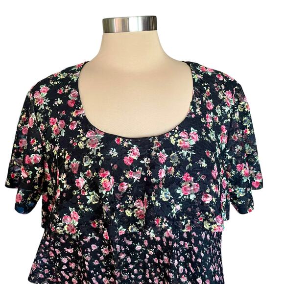 North Style Dark Floral Mesh Tiered Ruffled Blouse Size 1X Bohemian Romantic - Picture 2 of 7